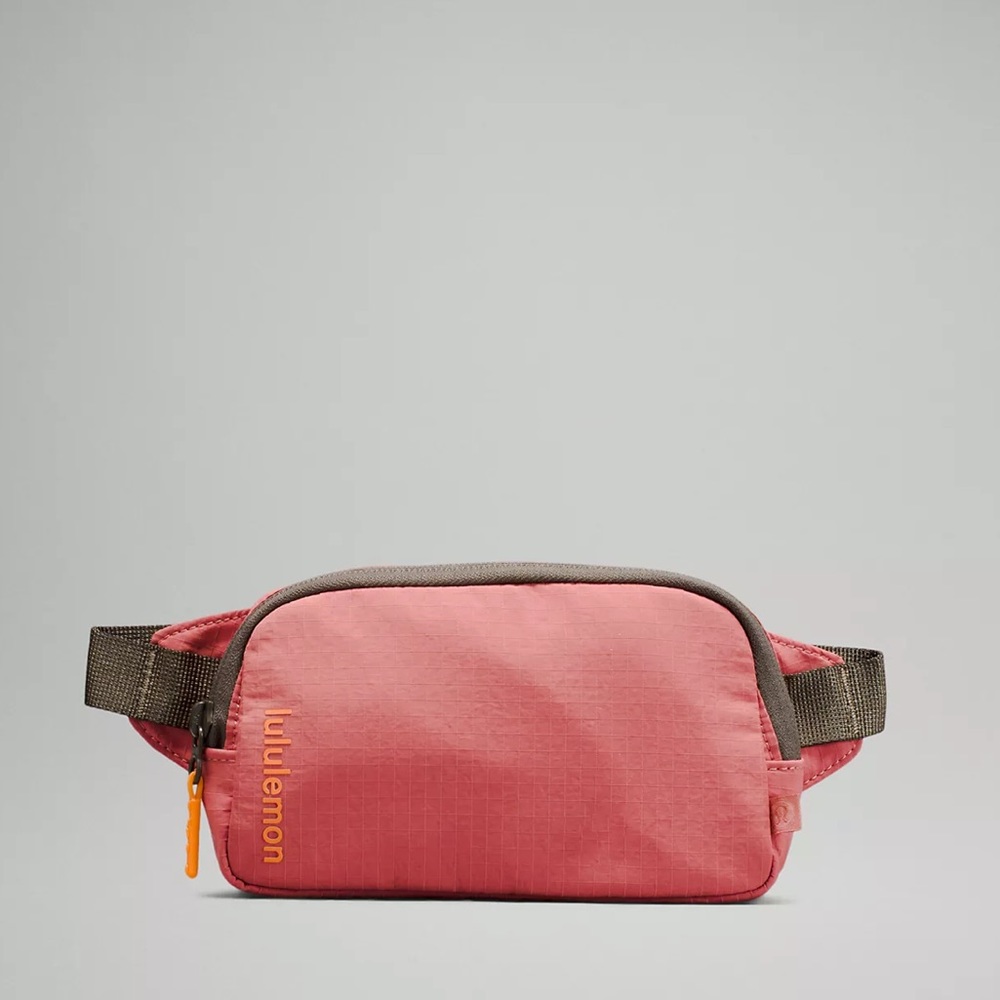 Brier Rose Mini everywhere belt bag lululemon